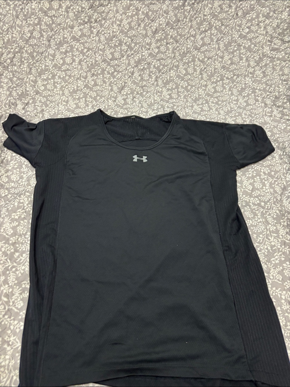 Under Armour Black Short Sleeve Women's Performance Tee